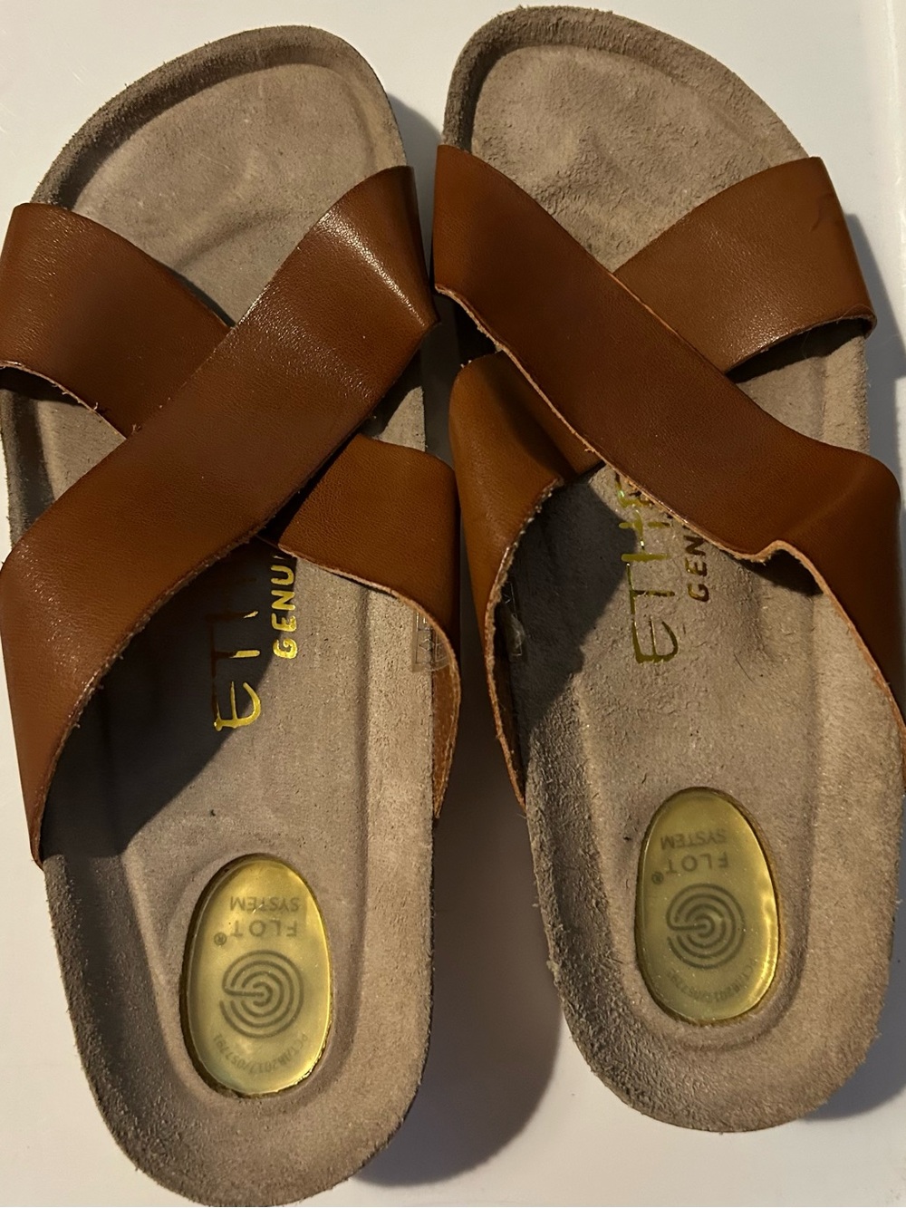 Comfortable Brown Cross-Strap Women's Sandals by